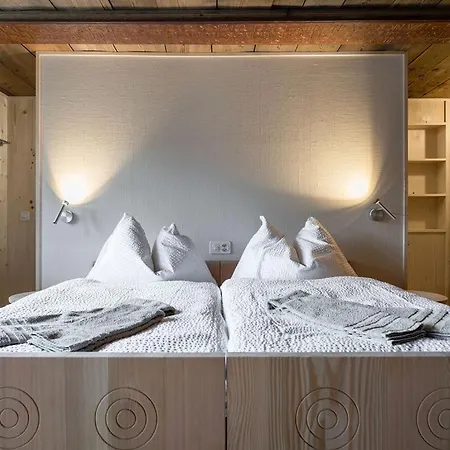 Poort A Poort Dorfhotel * Grengiols